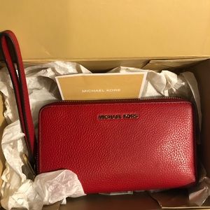Michael Kors Red Hand Wallet Purse Open Box
